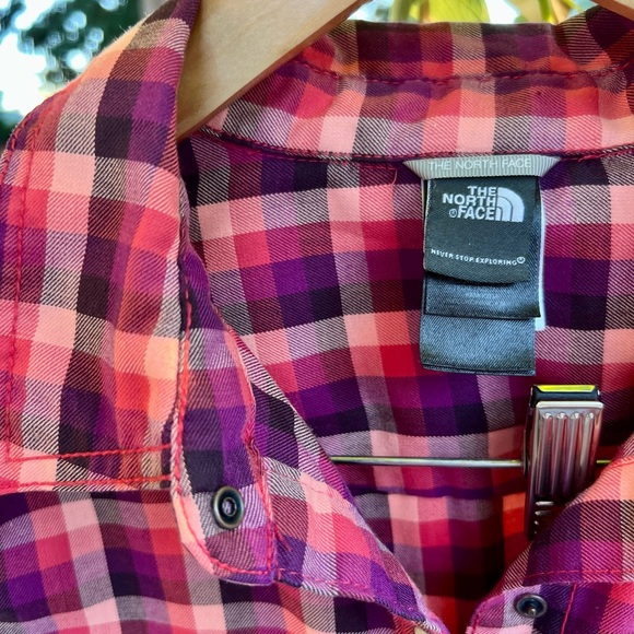 The North Face 💕Beautiful Day💫Size L 💕 - Picture 2 of 6